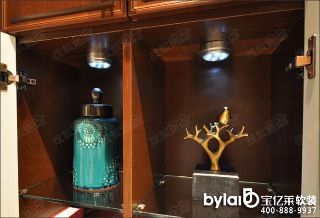 ��ʽ��ۡ��ס�w�(y��n) ���R�����،�ϵ���u(p��ng)�y(c��)