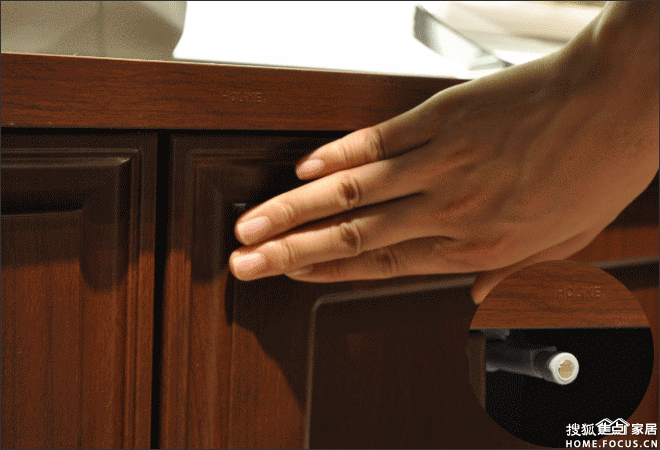 ��ʽ��ۡ��ס�w�(y��n) ���R�����،�ϵ���u(p��ng)�y(c��)