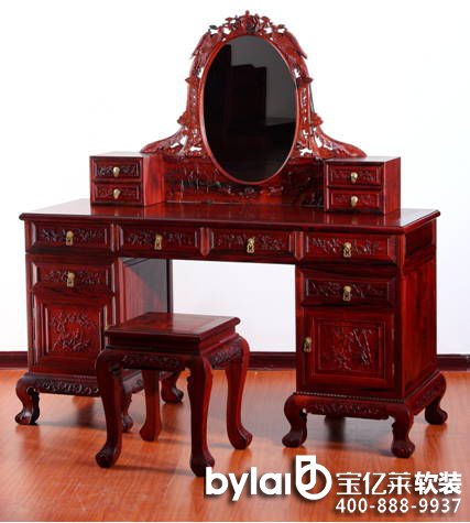 ���顱--����Ҳ�����桱��һ�N֪�к�һ�ľ����������ĺ����еĽY�����Ϻò�������һ����Ʒ�ҾߵĻ��A��ɽ���RΨ��tľ�ġ��������桱��������ϵ����F���а��c�C���������������Ʒ�|��Ψ��tľ�ġ���ˇ���桱��һ��һ䏡�һ�һ��֮�g������һ���Ї����y(t��ng)�ֹ�ˇ�Ľ���֮����Ψ��tľ��ˇ�Ŀ����������w�F(xi��n)��Ψ�錦���y(t��ng)��ˇ�ĵ�ԏ��c��أ�Ψ��tľ�ġ��Ļ����桱���v���q�µĳ�����ɢ�l(f��)��һ�N�ƾõĚvʷ���ظк��Ļ��v��С�