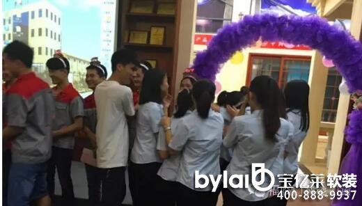 İ���˕r(sh��)�������T(m��n)��ʮ��Ʒ����δ�����ĮΣ�C(j��)