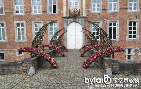 ���ղ��N��2015���䡰���ͻ�ˇ�b�á�����ȫ�̽�¶