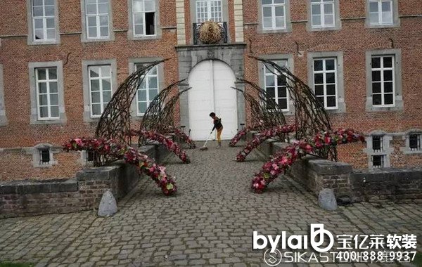 ���ղ��N��2015���䡰���ͻ�ˇ�b�á�����ȫ�̽�¶