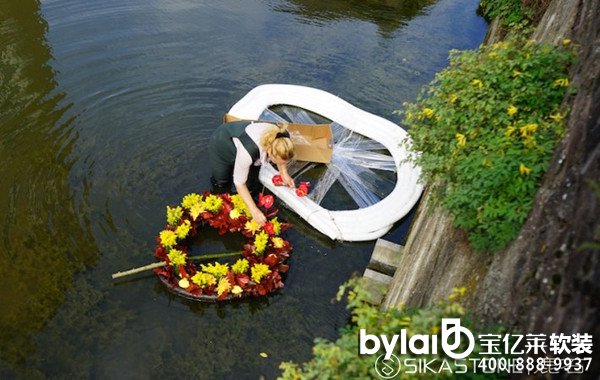 ���ղ��N��2015���䡰���ͻ�ˇ�b�á�����ȫ�̽�¶