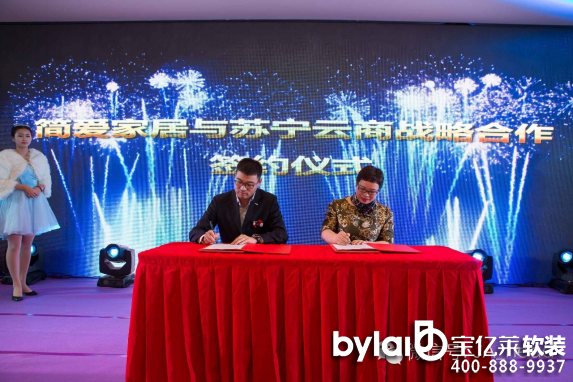 600λ�Ҿ��ИI(y��)���c����һ��Ҋ�C�r(sh��)���Ęsҫ��