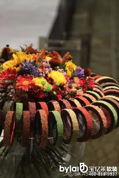 ���|�Rܛ�b����̳ǣ�9��ˇ���ۡ�������Ͳ���ռ�I(l��ng)��ˇ�̘I(y��)�șC(j��)