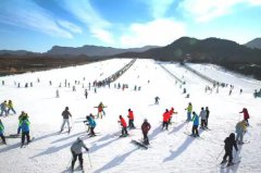 <b>���|�Rܛ�b����̳ǣ���7�á���̩�����T��Ļ���ИI(y��)��ѩ��Ոِ����ʢ���e��</b>