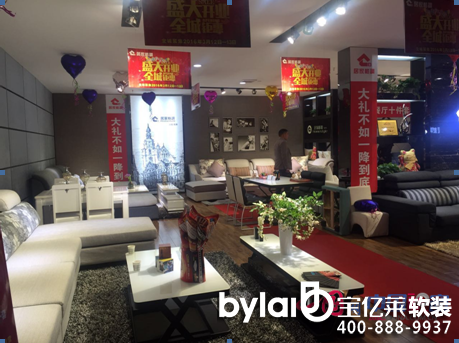 �Ҿ߂��y(t��ng)��(j��ng)�N�̵ĳ�·�����ӼҸ��{(di��o)���ɞ�CCTV��ҕ�W(w��ng)�V�������鲢���ӌ��u�Ј�