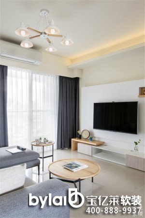 ���ݷ����c��Ů����18�fܛ�b���W�L���