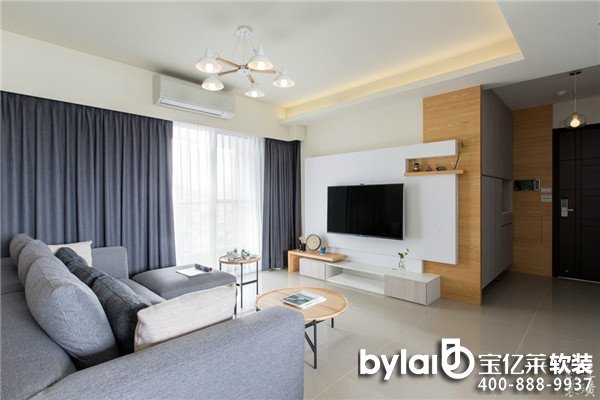 ���ݷ����c��Ů����18�fܛ�b���W�L���