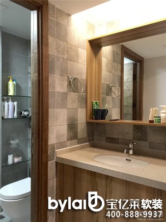 ���ݷ����c��Ů����18�fܛ�b���W�L���