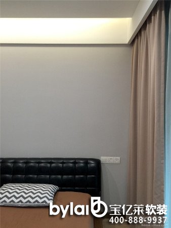 ���ݷ����c��Ů����18�fܛ�b���W�L���