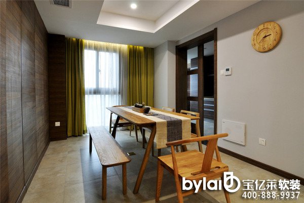 ���ݷ����c��Ů����18�fܛ�b���W�L���