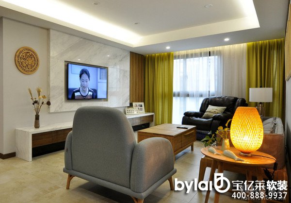 ���ݷ����c��Ů����18�fܛ�b���W�L���