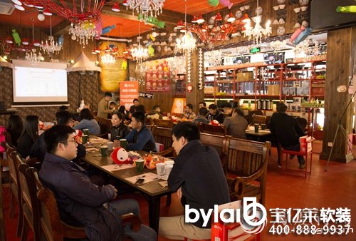 Ʒ�ѻ���(d��ng)���򻯏V�������Ƅ�(d��ng)�ҾӼ��b�ИI(y��)�l(f��)չ