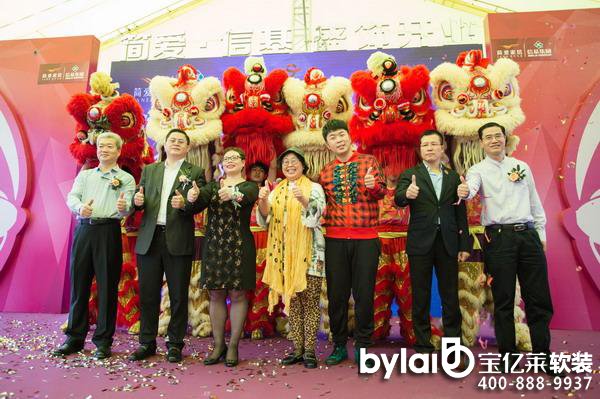 �c(di��n)���鿴ԭ�D��С