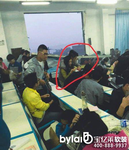 �����ڿ��L�����WУ�����¼����W���T����ԒҪ�f