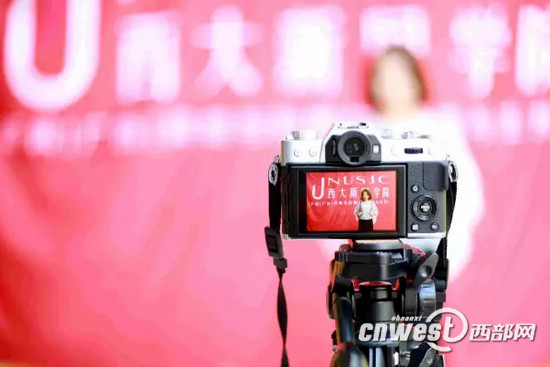 ������Уӭ���_�������|�R(li��n)�W(w��ng)���� ��У��(sh��)�F(xi��n)�����������