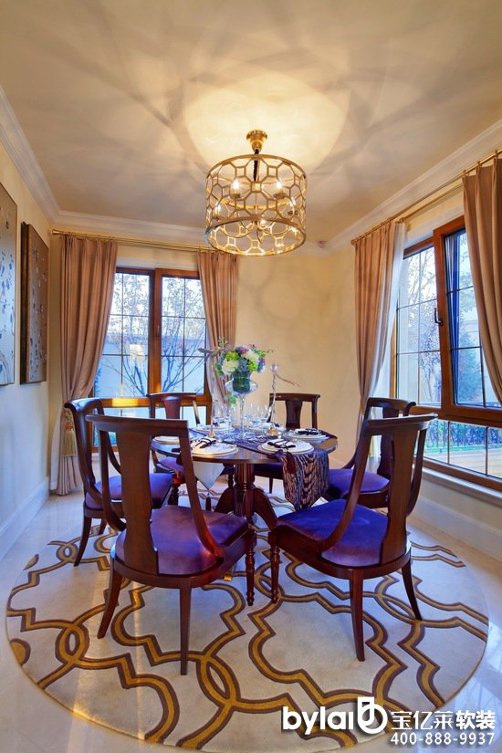 ���|�R�e��ܛ�b������Ϫ�e��B1���ͣ���(y��u)�Ÿ��{(di��o)����Ů���¾�