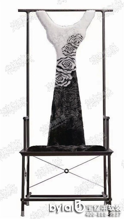 �̈�(b��o)Ӎ ��ӛ�� ���s�����죬���Q��ȫ��ҾߘI(y��)���W��ƥ�ˡ�ʢ��(hu��)�ġ����m��(gu��)�H�Ҿ�չ������������m��Ļ�����ݰ���Ҿ����޹�˾�c�t�����P���y�֘s�����m�O(sh��)Ӌ(j��)����<a >���wܛ�b</a><a  border=1 align=middle></p></p></p><p><p>�����̈�(b��o)Ӎ ��ӛ�� ���s�����������Q��ȫ��ҾߘI(y��)���W��ƥ�ˡ�ʢ��(hu��)�ġ����m��(gu��)�H�Ҿ�չ������������m��Ļ�����ݰ���Ҿ����޹�˾�c�t�����P���y�֘s�����m�O(sh��)Ӌ(j��)����ͬ�r(sh��)��<a >���wܛ�b</a><a >���|�R�Ҿ��Ʒ</a>�����ݼҾ���I(y��)�M��40���˵Ŀ���F(tu��n)ǰ���^Ħȡ��(j��ng)��</p><p>�������m��(gu��)�H�Ҿ�չ���Q����������Ҿ�չ֮һ���Ą�(chu��ng)�k���F(xi��n)���ѽ�(j��ng)��54��Ěvʷ���γ������m��(gu��)�H�Ҿ�չ�����m��(gu��)�H����չ�����m��(gu��)�H�Ҿ߰��Ʒ�����չ���l(w��i)��ɳ��չ��ϵ��չ�[����ȫ����Ҿ���������������е��L(f��ng)���(bi��o)��</p><p>�������ݼҾ��̕�(hu��)��(hu��)�L(zh��ng)���������A��Ҿ����޹�˾�����L(zh��ng)������f(shu��)�����ꅢ�^���m��(gu��)�H�Ҿ�չ�Ĝ�����I(y��)��ȥ��������̕�(hu��)�˽⵽�ľ���40������<a >���|�R�Ҿ��Ʒ</a>��������ͨ�^(gu��)��������㽭�Ҿ��̕�(hu��)�������������l(f��)����I(y��)����</p><p>�������ݰ���Ҿ����޹�˾�Լ���(gu��)��(n��i)��8���O(sh��)Ӌ(j��)Ʒ���c�t�����P���y��һ���������m���ԡ�����(l��i)�������}��չʾ�Ї�(gu��)<a href=