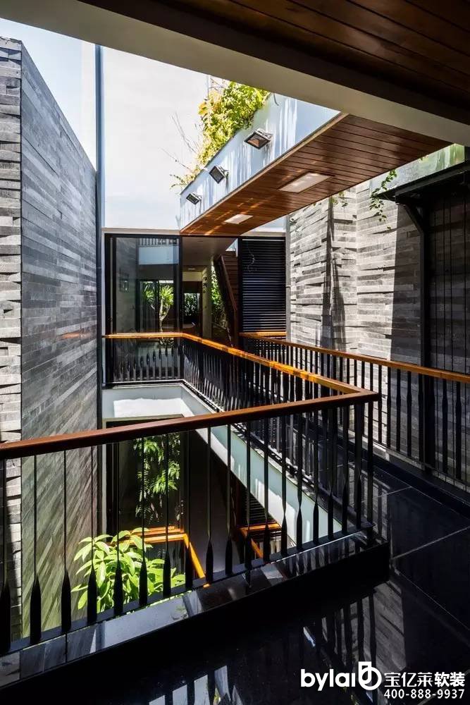 ���Rܛ�b�O(sh��)Ӌ(j��)Փ��