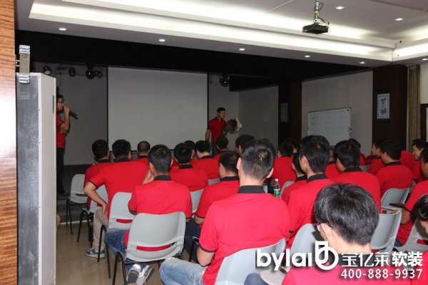 ��ģ�Ҿ��ۺ����Ӗ(x��n):�ѷ���(w��)�����Ŀ���