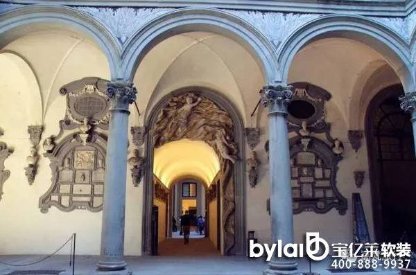 ���|�R�Ʒ��ô��_���йŽ������ �� վ�ڮ���r��ǰ�����|������ʢ������