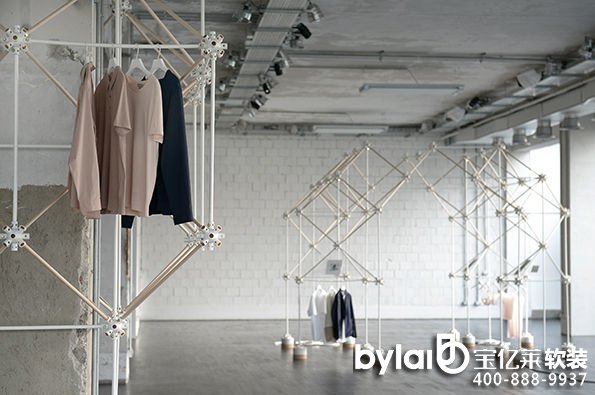 ���|�R�Ʒ��ô��_H&M����COS�ܐ��� �������˵ġ���֮ɭ�֡�