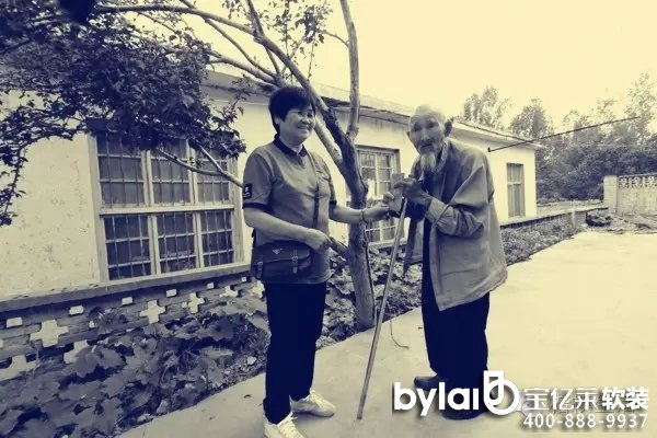 ��ģ�Ҿߣ��P(gu��n)�����ˣ���۟o����