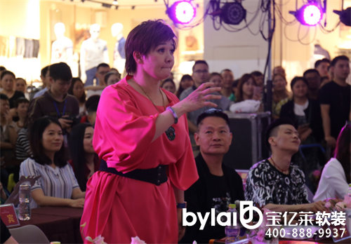 ܛ�b�^���ˣ��������������R�ۺ�(ji��n)�(y��ng) �������u(p��ng)ί���p���^��