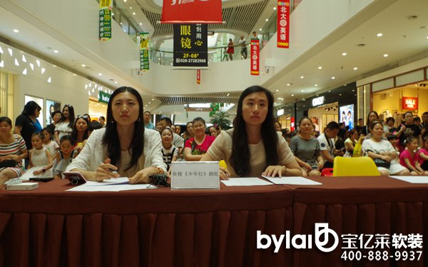 ܛ�b�^���ˣ�ĻΨӰҕ�y�ֺ���񺣕r(sh��)���V���_���������С���ꖺ��x