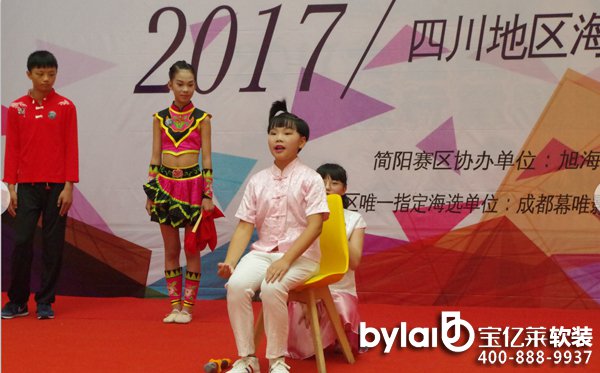 ܛ�b�^���ˣ�ĻΨӰҕ�y�ֺ���񺣕r(sh��)���V���_���������С���ꖺ��x