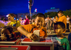 ܛ�b�^���ˣ����и�ͯ���� ��һ�ۡ��[���Y�