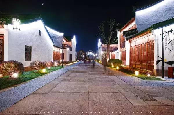 ���|�Rܛ�b�ײ��ײ����b�޹�˾�������]���¸����b�޵�����һ���L����